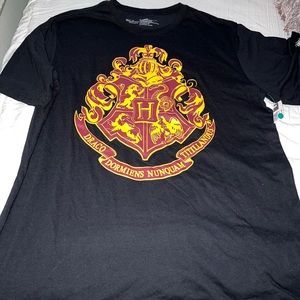 Harry Potter t shirt size small logo black
